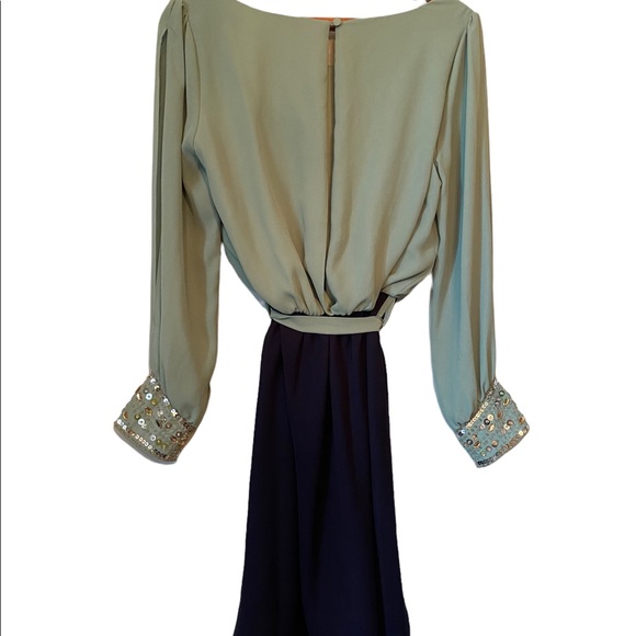 Hot & Delicious Green and Blue Long Sleeved Dress - Picture 5 of 13